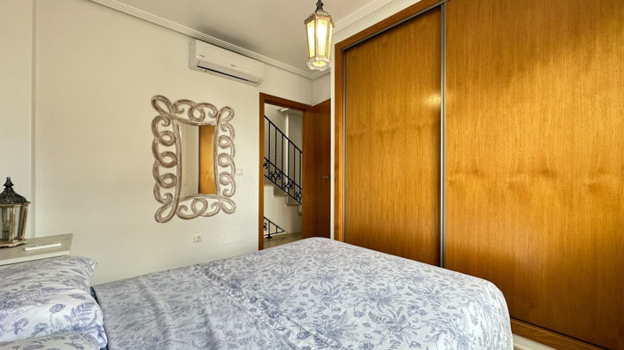 Image No.18-3 Bed Villa for sale