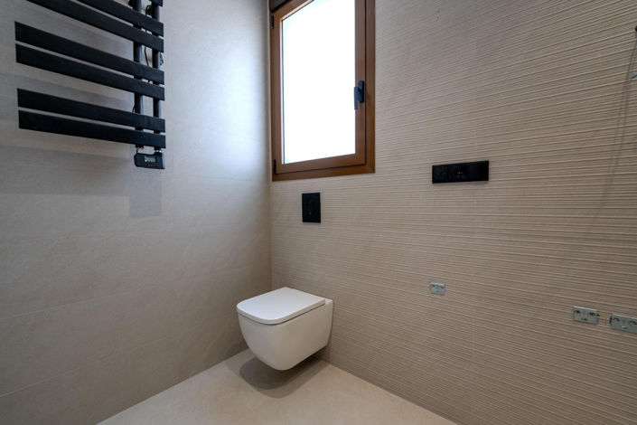 Image No.23-4 Bed Villa for sale