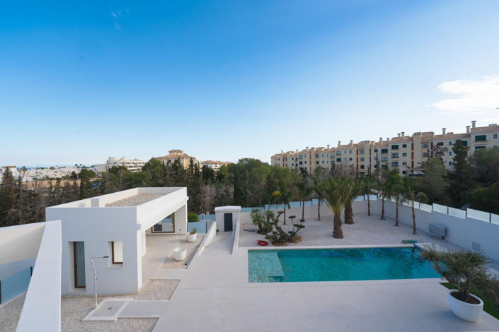 Image No.30-4 Bed Villa for sale