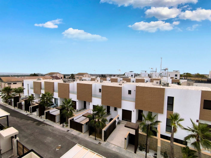 Image No.17-Quad de 3 chambres à vendre à Algorfa