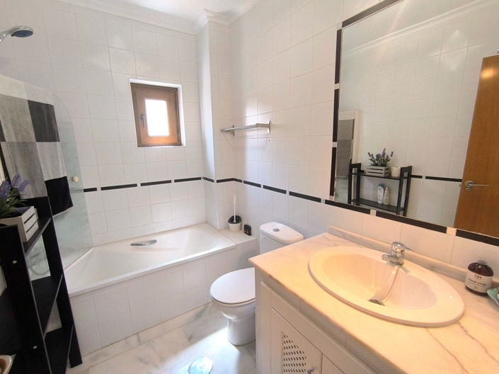 Image No.12-2 Bed Apartment for sale