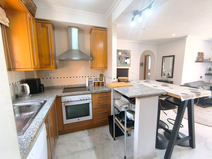 Image No.8-2 Bed Apartment for sale