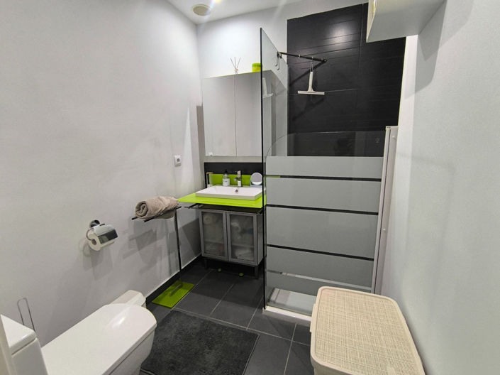 Image No.13-Quad de 2 chambres à vendre à Alicante