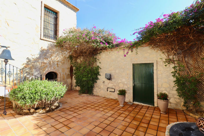Image No.31-Maison de campagne de 6 chambres à vendre à Alicante