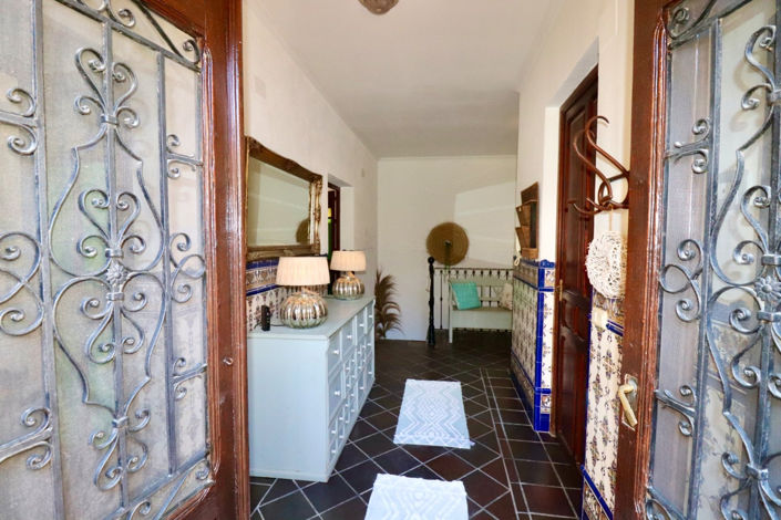 Image No.5-Maison de campagne de 6 chambres à vendre à Alicante