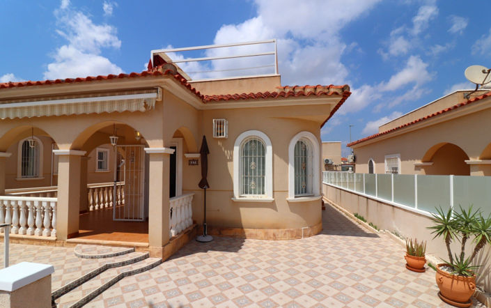 Image No.24-3 Bed Villa for sale