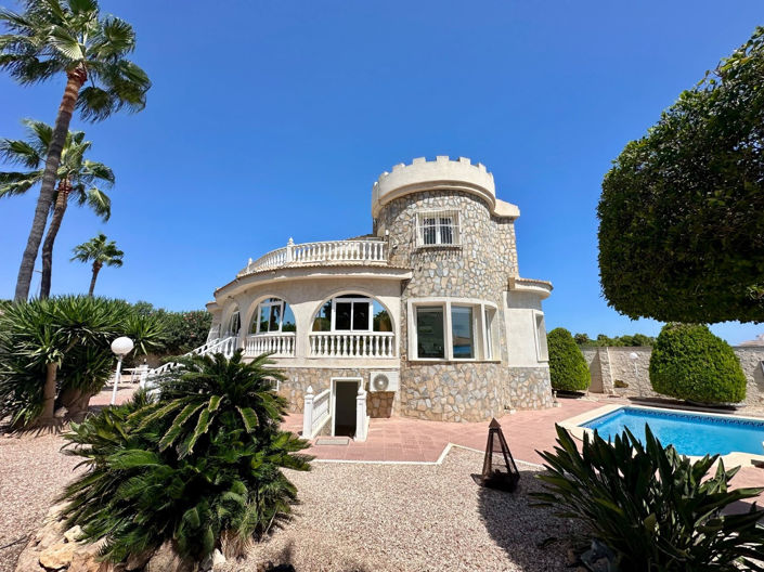 Image No.23-Villa de 6 chambres à vendre à Alicante