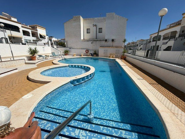 Image No.17-Appartement de 2 chambres à vendre à Alicante