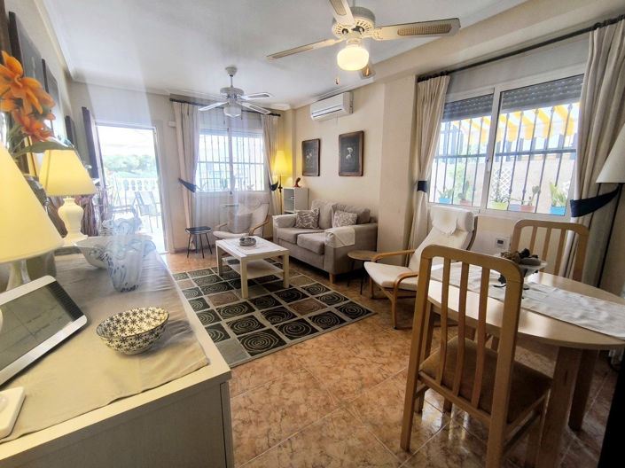 Image No.12-2 Bed Townhouse for sale