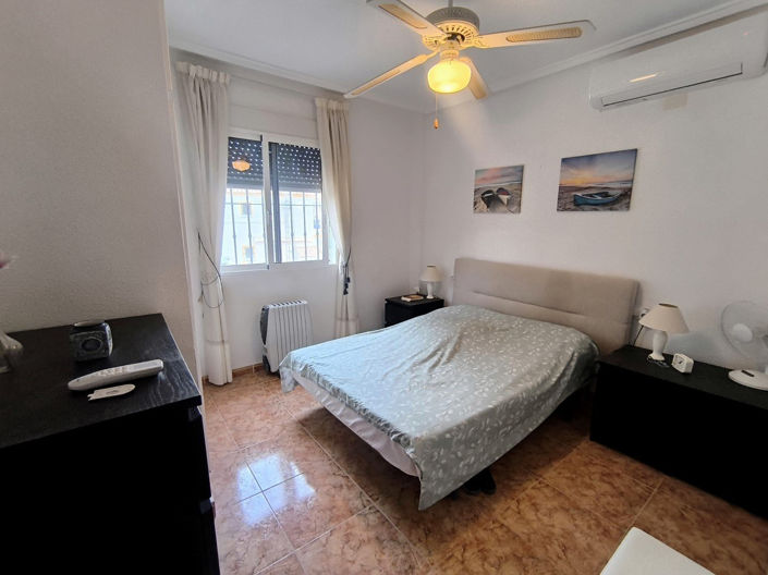 Image No.23-2 Bed Townhouse for sale