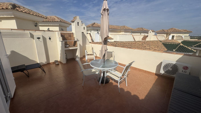 Image No.21-2 Bed Apartment for sale