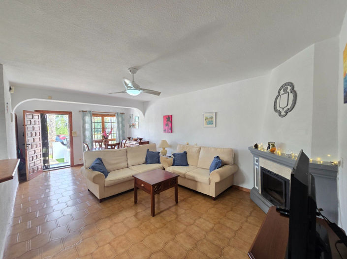 Image No.7-2 Bed Bungalow for sale