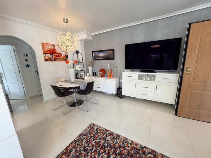Image No.8-3 Bed Townhouse for sale