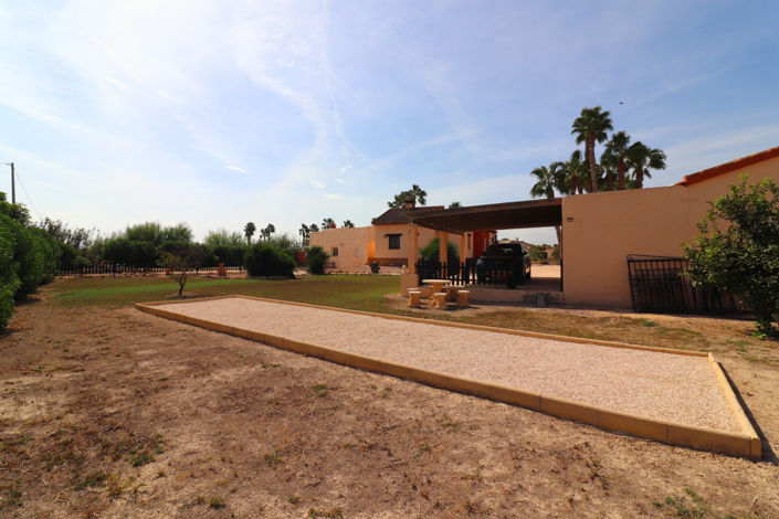 Image No.31-3 Bed Country House for sale