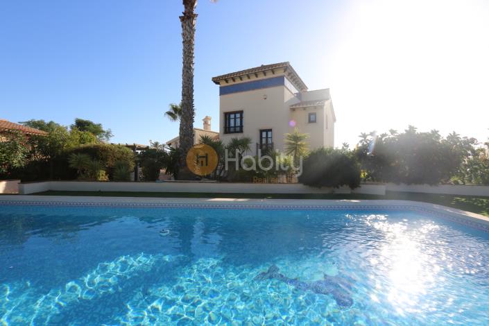 Image No.1-2 Bed Villa for sale