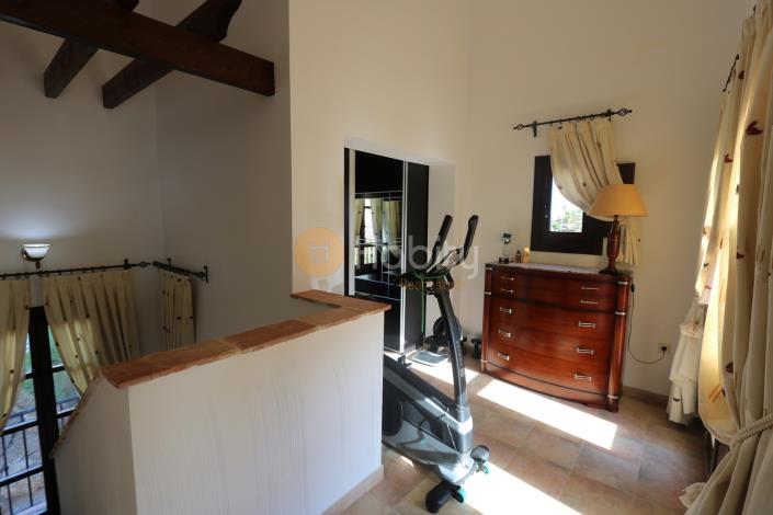 Image No.15-2 Bed Villa for sale