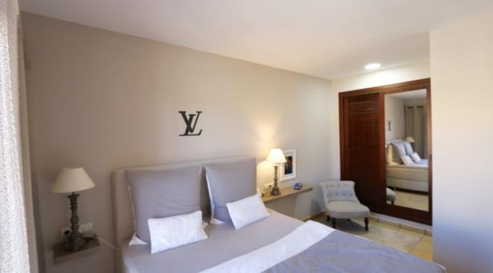 Image No.10-3 Bed Apartment for sale