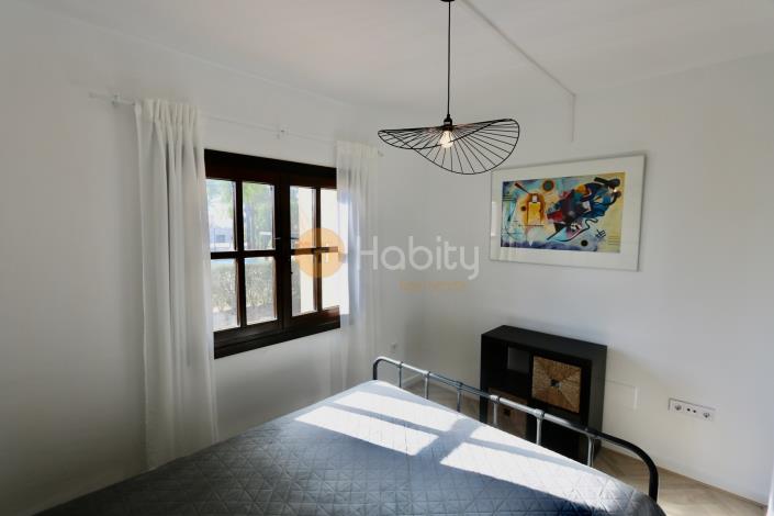 Image No.10-2 Bed Semi-Detached for sale