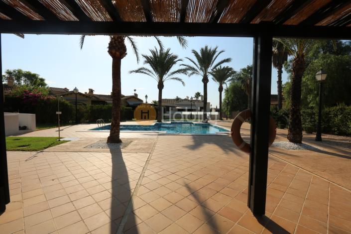 Image No.20-2 Bed Semi-Detached for sale