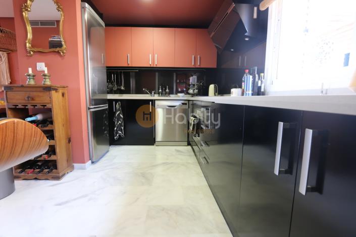 Image No.24-2 Bed Apartment for sale