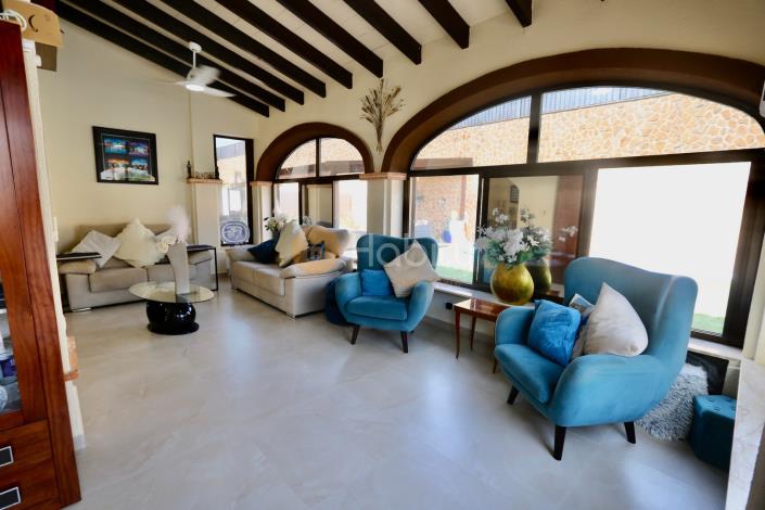 Image No.9-4 Bed Villa for sale