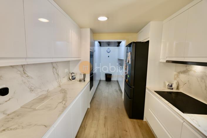 Image No.17-4 Bed Villa for sale