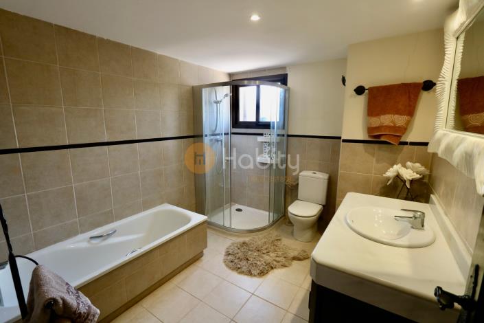 Image No.27-4 Bed Villa for sale