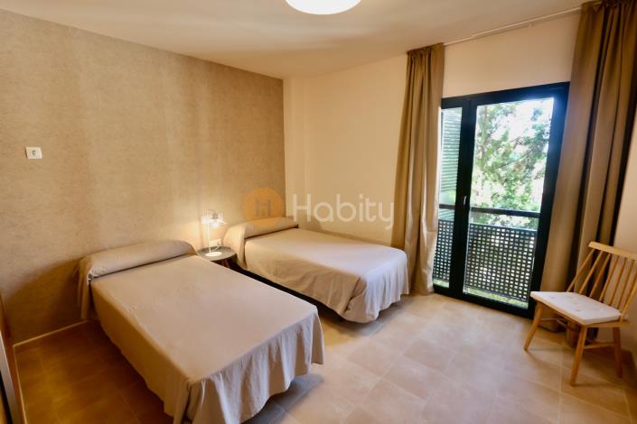 Image No.18-2 Bed Apartment for sale