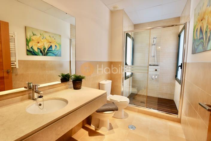 Image No.16-2 Bed Apartment for sale