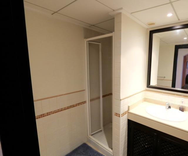 Image No.12-2 Bed Townhouse for sale