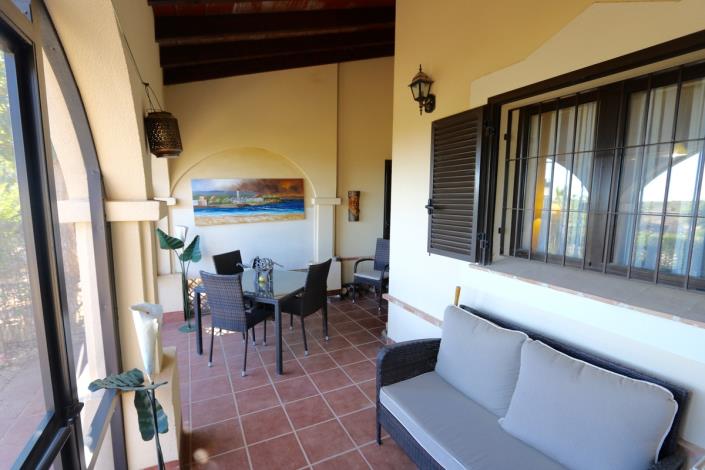 Image No.16-2 Bed Townhouse for sale