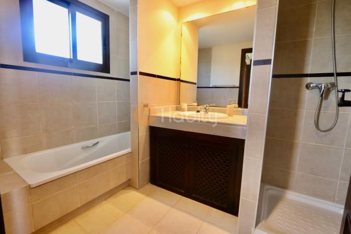 Image No.20-3 Bed Villa for sale