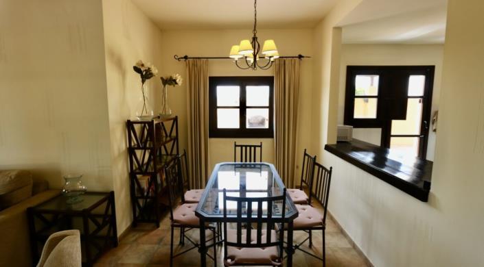 Image No.8-3 Bed Villa / Detached for sale