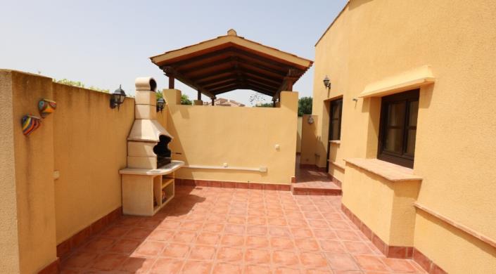 Image No.38-3 Bed Villa / Detached for sale