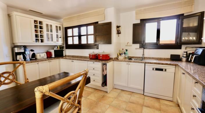 Image No.9-Villa / Détaché de 4 chambres à vendre à Hacienda del Alamo