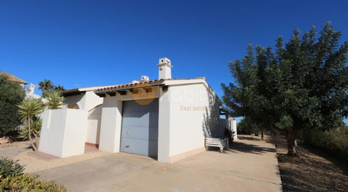 Image No.32-3 Bed Villa / Detached for sale