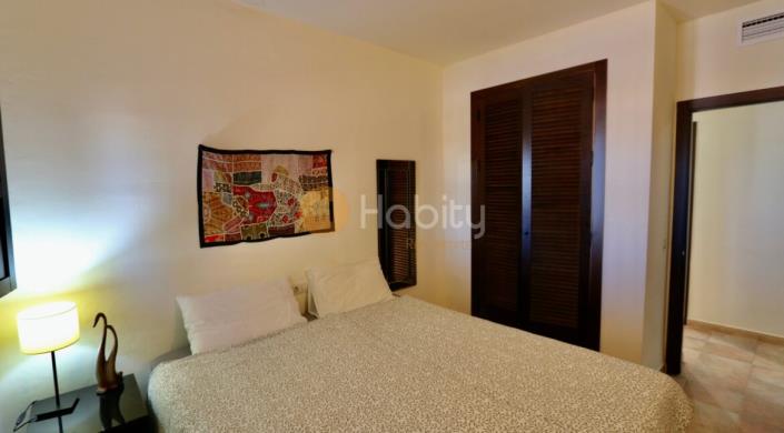 Image No.14-3 Bed Villa / Detached for sale