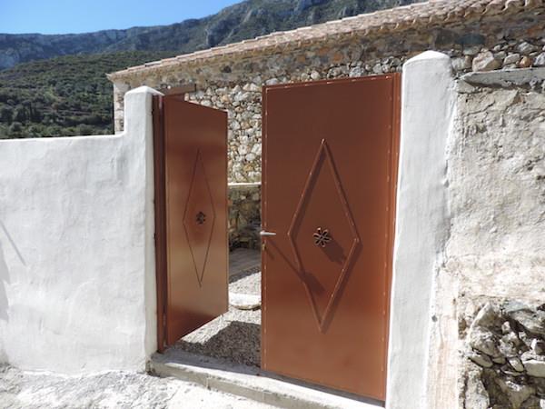 Image No.3-2 Bed House for sale