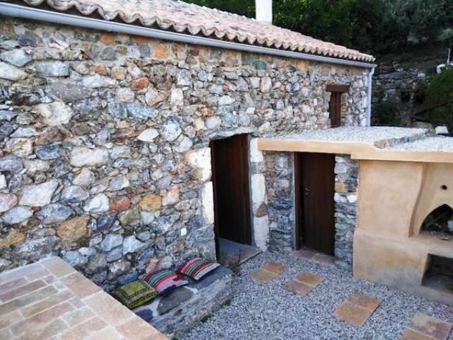 Image No.6-2 Bed House for sale