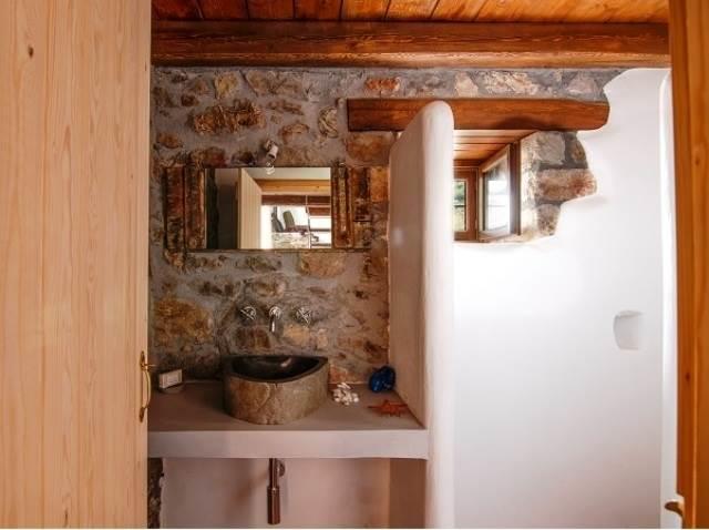 Image No.8-2 Bed House for sale