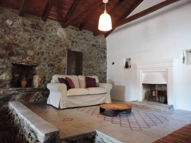 Image No.11-2 Bed House for sale