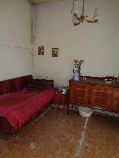 Image No.11-3 Bed House for sale