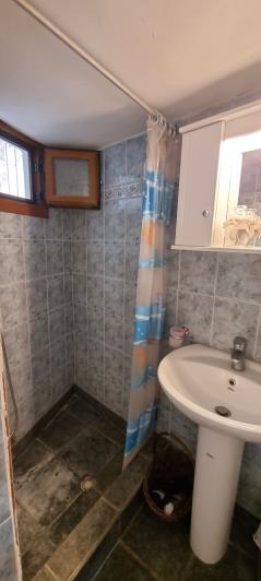 Image No.9-4 Bed House for sale