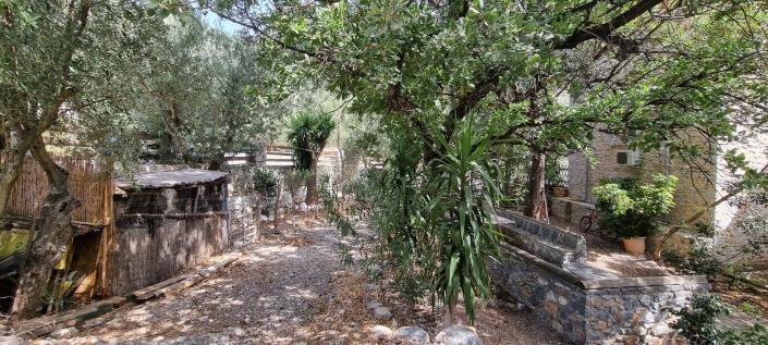 Image No.13-4 Bed House for sale