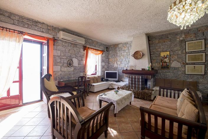 Image No.7-Maison / Villa de 6 chambres à vendre à Oitylo