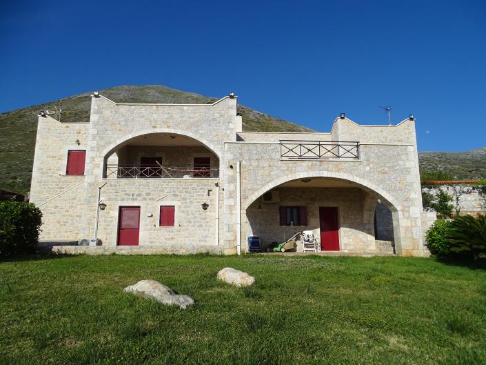 Image No.24-Maison / Villa de 6 chambres à vendre à Oitylo