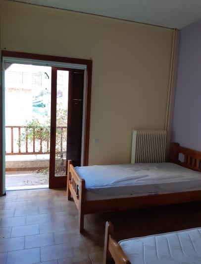 Image No.4-Maison de 5 chambres à vendre à Derveni