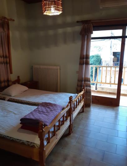 Image No.9-Maison de 5 chambres à vendre à Derveni