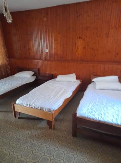 Image No.4-2 Bed House for sale