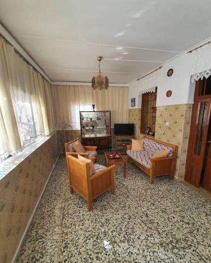 Image No.7-2 Bed House for sale